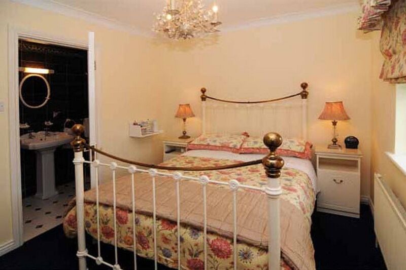 Kilbrack House B&B ゴールウェイ エクステリア 写真